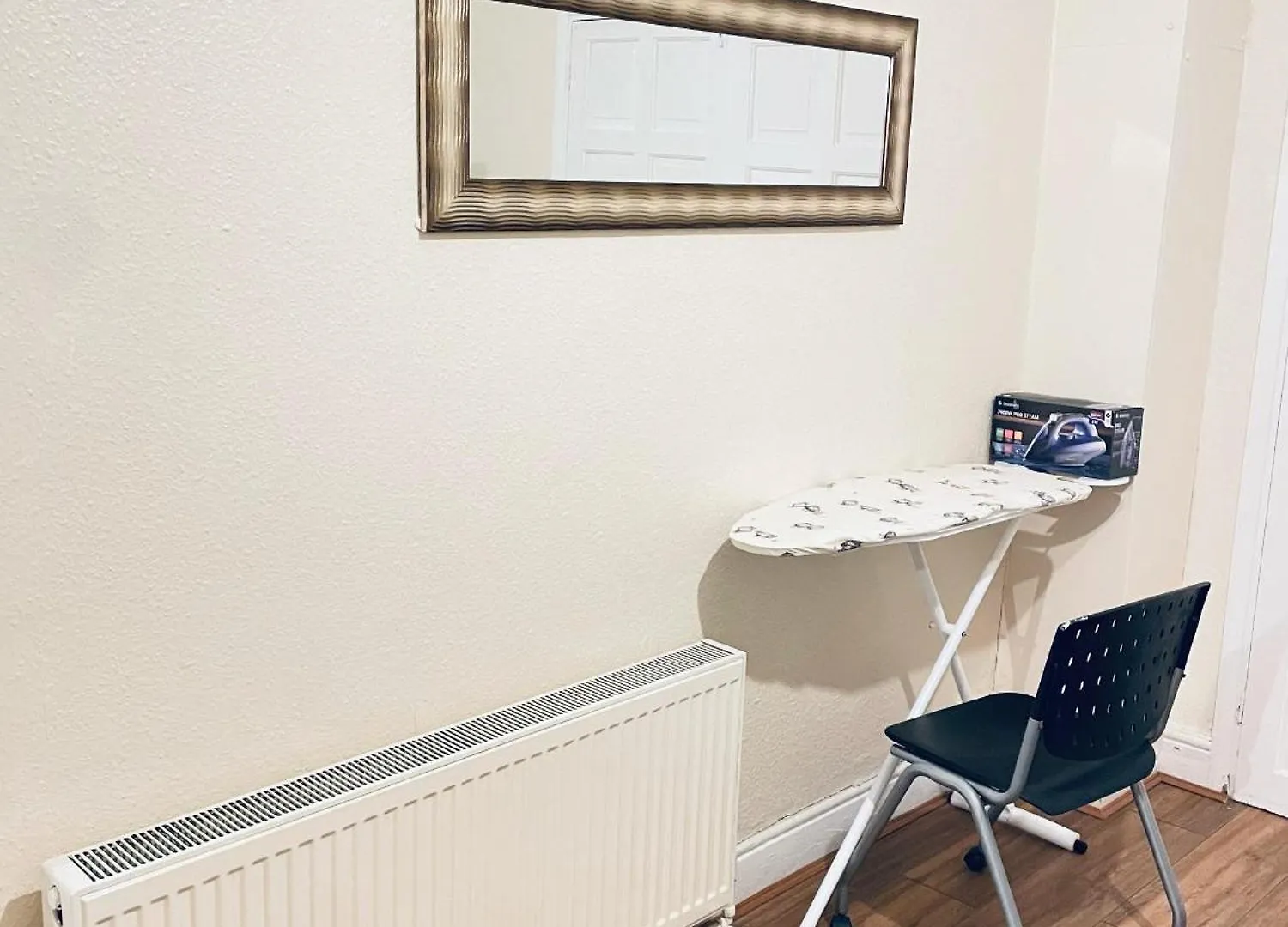 Home At Plaistow Convenient To Custom House Excel And Free Parking 伦敦 公寓